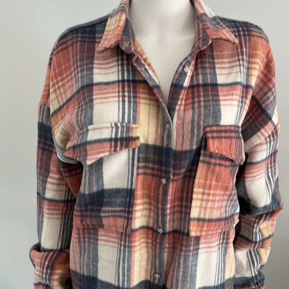 Acoa oversized wool blend plaid shacket - Picture 2 of 7